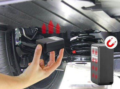 IQTrack Small GPS tracker, front view